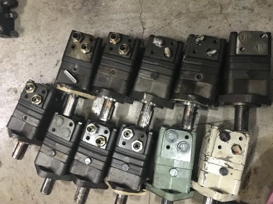 ขายมอเตอร์ไฮดรอลิก สภาพใหม่ พร้อมใช้งาน ขายมอเตอร์ไฮดรอลิก สภาพใหม่ พร้อมใช้งาน