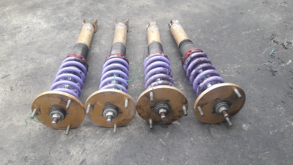 โช้คแต่ง jic magic ใส่ aristo&gs300 โช้คแต่ง jic magic ใส่ aristo&gs300