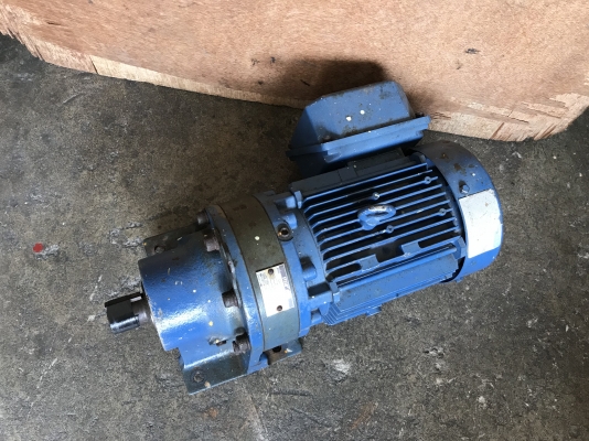 ขายมอเตอร์เกียร์ Cycrodrive Sumitomo 1HP. 380V made in Japan อัตราทด 1:51 เพลาออกประมาณ 28รอบต่อนาที สภาพสวย หขายมอเตอร์เกียร์ Cycrodrive Sumitomo 1HP. 380V made in Japan อัตราทด 1:51สภาพสวย หมุนนิ่ม พร้อมใช้งาน