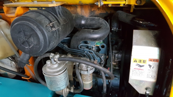 ขาย รถขุด KUBOTA  รุ่น U30 มือสองญี่ปุ่น แทรกเหล็ก สลัก บูทเอวแน่น 100\% คันนี้ มีไลน์ กระแทก สำหรับใส่หัวกระแทก สวยพร้อมใช้งาน มือถือ 0818753444