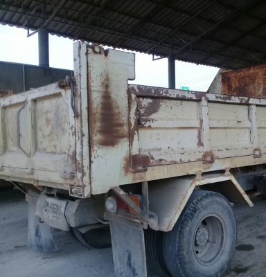 ขาย.ราคาเบาๆ 395,000บ.รถเดิมๆ หกล้อ นิสัน MKA121G FD46-130แรง ปี40 ดั้ม.สามมิต 5คิว รถห้าง สภาพเดิมๆสวยไม่เคยทำสีหัวบางพายในครบ พร้อมใช้งาน เล่ม,ทะเบียนพร้อมโอน