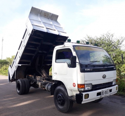 ขาย.ราคาเบาๆ 395,000บ.รถเดิมๆ หกล้อ นิสัน MKA121G FD46-130แรง ปี40 ดั้ม.สามมิต 5คิว รถห้าง สภาพเดิมๆสวยไม่เคยทำสีหัวบางพายในครบ พร้อมใช้งาน เล่ม,ทะเบียนพร้อมโอน