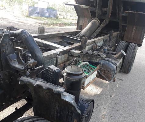 ขาย.ราคาเบาๆ 395,000บ.รถเดิมๆ หกล้อ นิสัน MKA121G FD46-130แรง ปี40 ดั้ม.สามมิต 5คิว รถห้าง สภาพเดิมๆสวยไม่เคยทำสีหัวบางพายในครบ พร้อมใช้งาน เล่ม,ทะเบียนพร้อมโอน