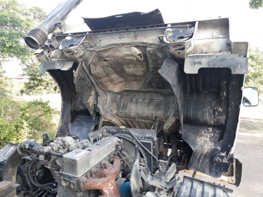 ขาย.ราคาเบาๆ 395,000บ.รถเดิมๆ หกล้อ นิสัน MKA121G FD46-130แรง ปี40 ดั้ม.สามมิต 5คิว รถห้าง สภาพเดิมๆสวยไม่เคยทำสีหัวบางพายในครบ พร้อมใช้งาน เล่ม,ทะเบียนพร้อมโอน