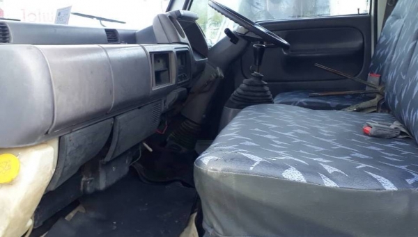 ขาย.ราคาเบาๆ 395,000บ.รถเดิมๆ หกล้อ นิสัน MKA121G FD46-130แรง ปี40 ดั้ม.สามมิต 5คิว รถห้าง สภาพเดิมๆสวยไม่เคยทำสีหัวบางพายในครบ พร้อมใช้งาน เล่ม,ทะเบียนพร้อมโอน