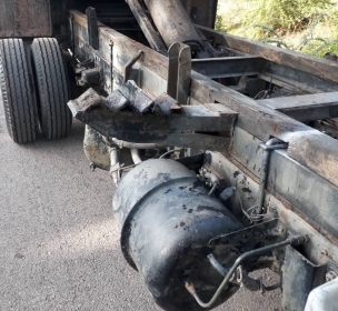 ขาย.ราคาเบาๆ 395,000บ.รถเดิมๆ หกล้อ นิสัน MKA121G FD46-130แรง ปี40 ดั้ม.สามมิต 5คิว รถห้าง สภาพเดิมๆสวยไม่เคยทำสีหัวบางพายในครบ พร้อมใช้งาน เล่ม,ทะเบียนพร้อมโอน