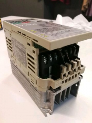 อินเวอร์เตอร์1แรง220vออก3เฟส