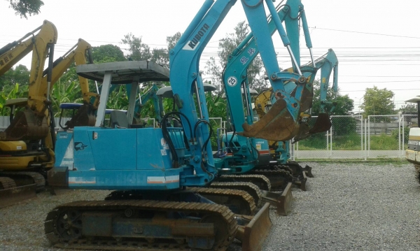 ต้องการขายรถขุดยี่ห้อKUBOTA-KH-040 รถนอกนำเข้าจากญี่ปุ่น