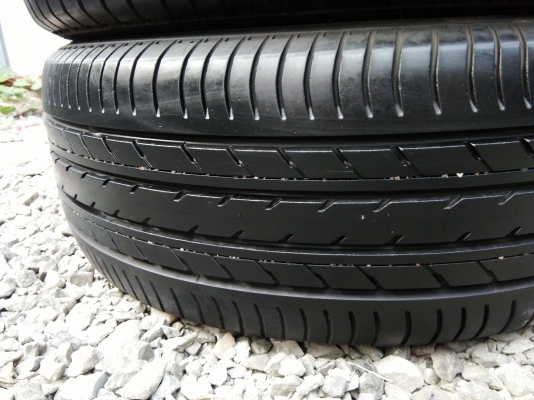 ขายยาง 205/55R16 YOKOHAMA ปี16 ดอกยางเต็มหนาสดเท่ากัน ชุดละ 3200 บาท