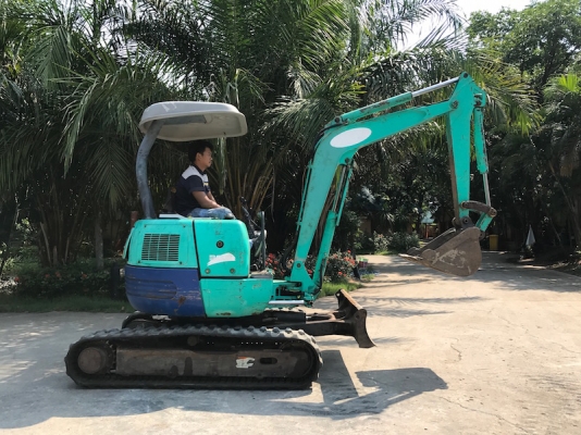 ขายแบคโฮIHI PC30พิมพ์นิยมเก่านอก100\%PC30(ปั้มนิ้ว)(คอนโทลน้ำมัน)แน่นๆ เดิมจากญี่ปุ่น ทำงานสมบูรณ์ทุกระบบ รับรองไม่ผิดหวัง 285,000 เท่านั้น!!