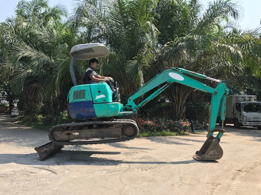 ขายแบคโฮIHI PC30พิมพ์นิยมเก่านอก100\%PC30(ปั้มนิ้ว)(คอนโทลน้ำมัน)แน่นๆ เดิมจากญี่ปุ่น ทำงานสมบูรณ์ทุกระบบ รับรองไม่ผิดหวัง 285,000 เท่านั้น!!