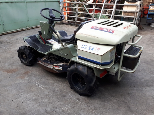 รถตัดหญ้านั่งขับ Sato YKS160G นำเข้าจากญี่ปุ่น รถตัดหญ้านั่งขับ Sato YKS160G นำเข้าจากญี่ปุ่น