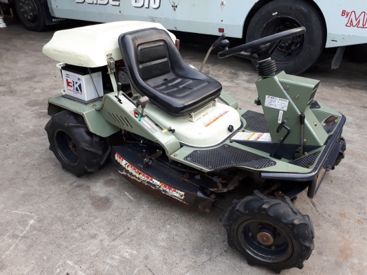 รถตัดหญ้านั่งขับ Sato YKS160G นำเข้าจากญี่ปุ่น
