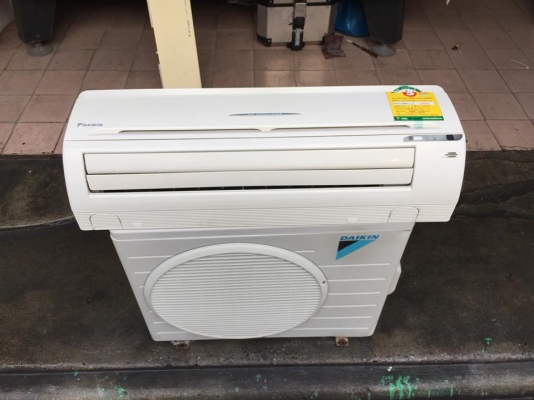 **** ขายแอร์ DAIKIN 9000 BTU สภาพสวย ****