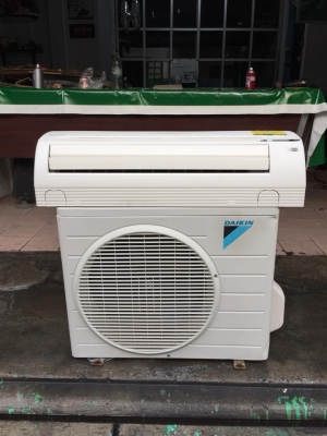 **** ขายแอร์ DAIKIN 9000 BTU สภาพสวย ****