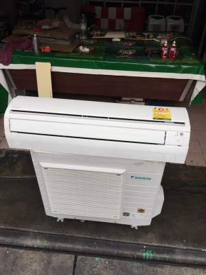 **** ขายแอร์ DAIKIN 18000 BTU สภาพสวย ****