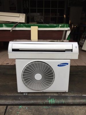 **** ขายแอร์ Samsung 9000 BTU ตัวหน้าหลุยส์ สภาพสวย ****