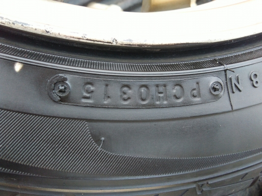 ขายแม็กTE37 4รู100 ขอบ15 หน้า7 หลัง8 นิ้ว พร้อมยาง195/55R15 TOYO ปี15 ดอกยางหนาสดทุกเส้น ชุดละ 6800 ขายแม็กTE37 4รู100 ขอบ15 หน้า7 หลัง8 นิ้ว พร้อมยาง195/55R15 TOYO ปี15 ดอกยางหนาสดทุกเส้น ชุดละ 6800