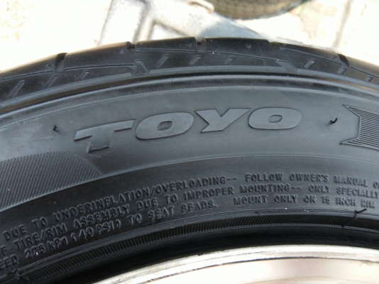 ขายแม็กTE37 4รู100 ขอบ15 หน้า7 หลัง8 นิ้ว พร้อมยาง195/55R15 TOYO ปี15 ดอกยางหนาสดทุกเส้น ชุดละ 6800 ขายแม็กTE37 4รู100 ขอบ15 หน้า7 หลัง8 นิ้ว พร้อมยาง195/55R15 TOYO ปี15 ดอกยางหนาสดทุกเส้น ชุดละ 6800