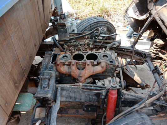 ISUZU NKR 120 4HF 1 ปี40 รถห้างแท้ เครื่องพัง คัสซีสวย หัวเก๋งดี กะบะดี เอกสารพร้อมโอน