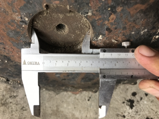 ขายมอเตอร์เกียร์ Cycro drive Sumitomo 10HP. 380V อัตราทด 1:15 เพลาออกประมาณ 100รอบต่อนาที สภาพสวยมากเดิมๆ (สีไม่ค่อยสวยเครื่องจอดนาน)วิ่งนิ่ม พร้อมใช้งาน มี 2ตัวครับ ราคาตัวละ 19,500 บาท