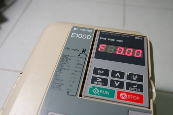 อินเวอร์เตอร์10แรง380v เหลือ1ตัว