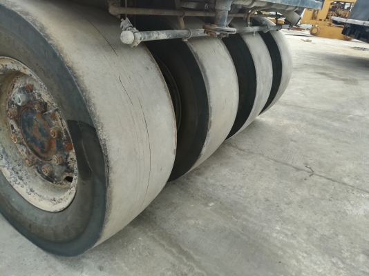 ขายรถบด RT200WT-C  โทร 061-4194021 พรภวิษย์