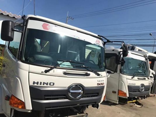 หัวรถยี่ห้อ hino  รุ่น เมก้า 500 วิคเตอร์ ถอดบัส