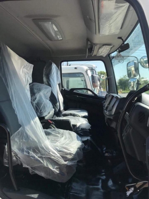 หัวรถยี่ห้อ hino  รุ่น เมก้า 500 วิคเตอร์ ถอดบัส