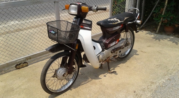 ขาย Honda Supper 70 เอกสารพร้อมโอน
