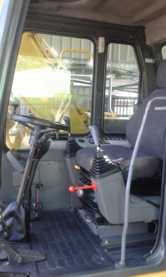 ต้องการขายรถขุดKOMATSU-PW150ESรถนอกนำเข้าจากญี่ปุ่น ต้องการขายรถขุดKOMATSU-PW150ESรถนอกนำเข้าจากญี่ปุ่น