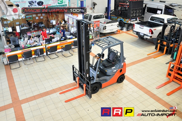 ขายรถโฟล์คลิฟท์มือสอง TOYOTA รุ่น 8FG15-30506 นำเข้าจากประเทศญี่ปุ่น 100\% ไม่เคยใช้งานในไทย