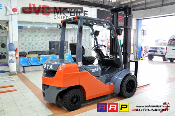 ขายรถโฟล์คลิฟท์มือสอง TOYOTA รุ่น 8FD25-10353 นำเข้าจากประเทศญี่ปุ่น 100\% ไม่เคยใช้งานในไทย ขายรถโฟล์คลิฟท์มือสอง TOYOTA รุ่น 8FD25-10353 นำเข้าจากประเทศญี่ปุ่น 100\% ไม่เคยใช้งานในไทย