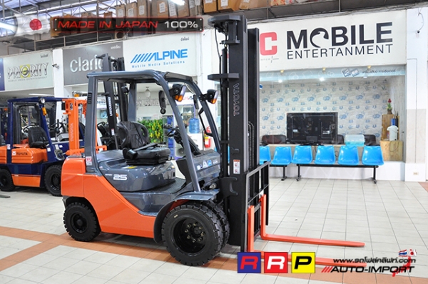 ขายรถโฟล์คลิฟท์มือสอง TOYOTA รุ่น 8FD25-10353 นำเข้าจากประเทศญี่ปุ่น 100\% ไม่เคยใช้งานในไทย ขายรถโฟล์คลิฟท์มือสอง TOYOTA รุ่น 8FD25-10353 นำเข้าจากประเทศญี่ปุ่น 100\% ไม่เคยใช้งานในไทย