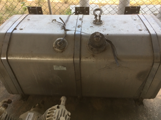 ขายถังนํ้าปิเนียมของแท้ญี่ปุ่น. 400. ลิตร