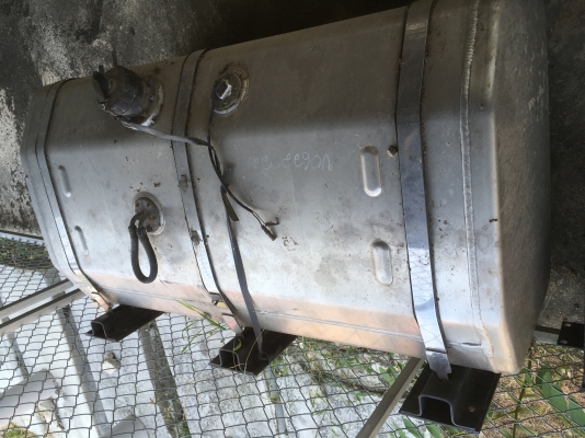 ขายถังนํ้าปิเนียมของแท้ญี่ปุ่น. 400. ลิตร