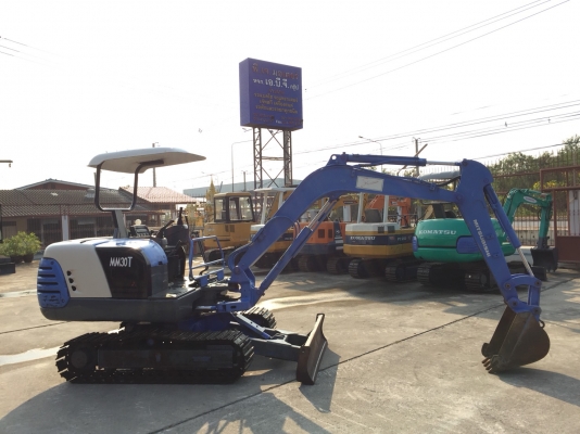 รถขุด Mitsubishi MM30T มือสอง นำเข้าจากญี่ปุ่น พร้อมใช้งาน
