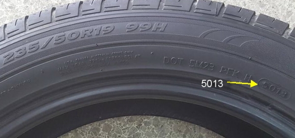 ยาง235/50-19 hankok extimo K415 ปี13 ใหม่ๆเลย ราคาเส้นละ500บาท ยาง235/50-19 hankok extimo K415 ปี13 ใหม่ๆเลย ราคาเส้นละ500บาท