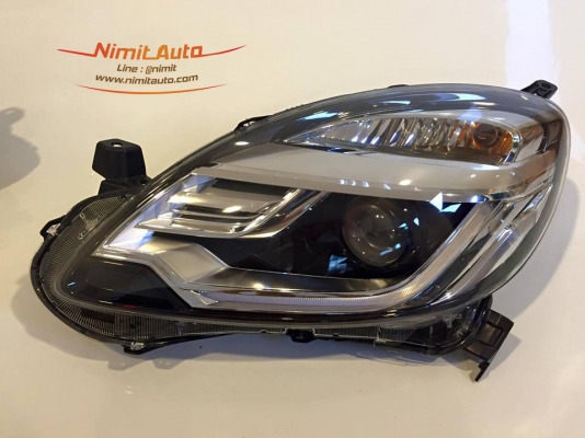 ไฟหน้า Honda Mobilio Rs 2013 ไฟหน้า Honda Mobilio Rs 2013