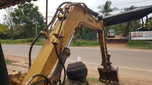 ขาย แบคโฮ KOMATSU PC30-5 เครื่องดี ปั้มเฟือง ช่วงล่าง 70\% รถใช้งานได้ดี เอกสารใบซื้อขาย ขาย แบคโฮ KOMATSU PC30-5 เครื่องดี ปั้มเฟือง ช่วงล่าง 70\% รถใช้งานได้ดี เอกสารใบซื้อขาย