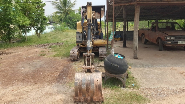 ขาย แบคโฮ KOMATSU PC30-5 เครื่องดี ปั้มเฟือง ช่วงล่าง 70\% รถใช้งานได้ดี เอกสารใบซื้อขาย ขาย แบคโฮ KOMATSU PC30-5 เครื่องดี ปั้มเฟือง ช่วงล่าง 70\% รถใช้งานได้ดี เอกสารใบซื้อขาย