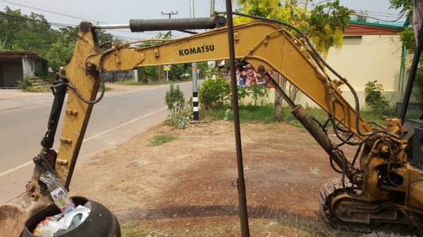 ขาย แบคโฮ KOMATSU PC30-5 เครื่องดี ปั้มเฟือง ช่วงล่าง 70\% รถใช้งานได้ดี เอกสารใบซื้อขาย ขาย แบคโฮ KOMATSU PC30-5 เครื่องดี ปั้มเฟือง ช่วงล่าง 70\% รถใช้งานได้ดี เอกสารใบซื้อขาย