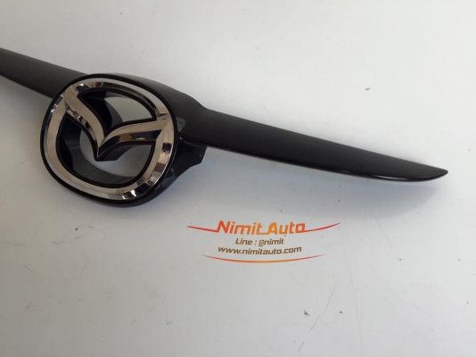 กระจังหน้า Mazda 2 2010