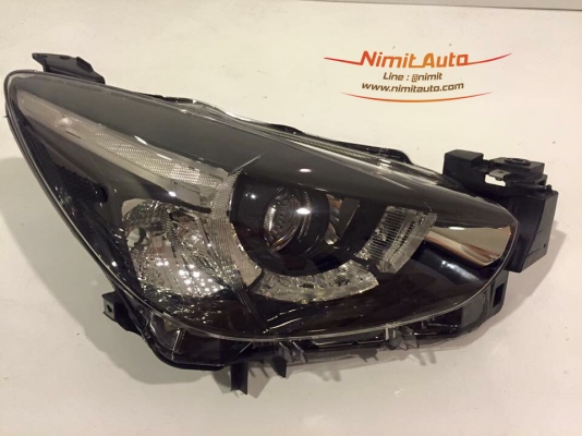 ไฟหน้า Mazda 2 Skyactiv 2014 ไฟหน้า Mazda 2 Skyactiv 2014