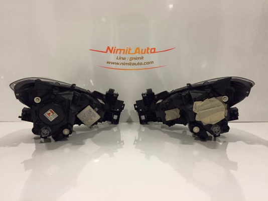 ไฟหน้า Mazda 3 Skyactiv 2014