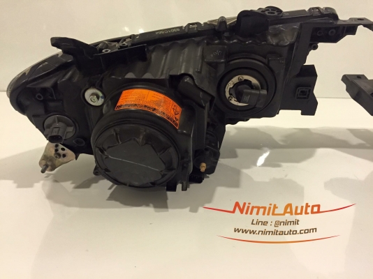 ไฟหน้า Mitsubishi Pajero Sport 2010