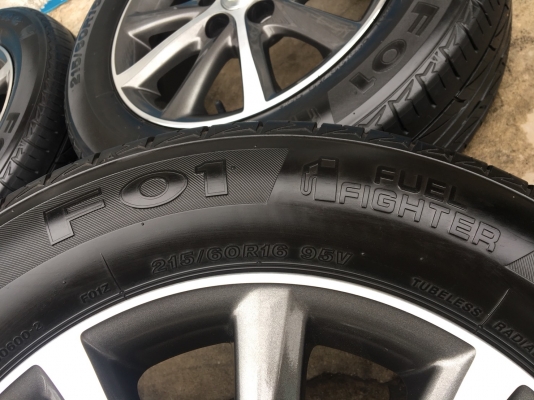 ล้อแม็ก Toyota Camry Hibrid ขอบ 16 พร้อมยาง 215-60-16 ปี 15 แม็กสวย