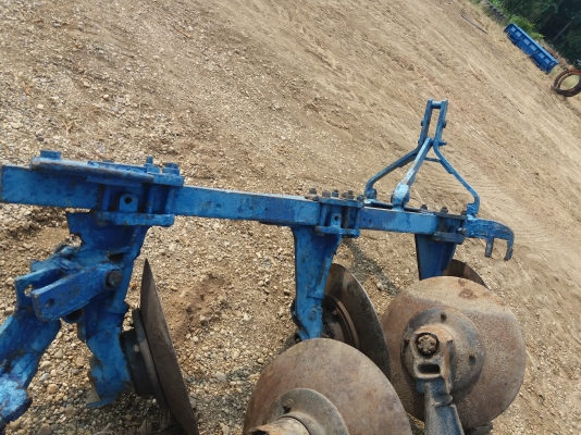 ขาย190000บาทฟอรด5000/t2ไม่มีทะเบียน