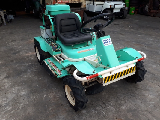 รถตัดหญ้านั่งขับ Sato SRM831 นำเข้าจากญี่ปุ่น