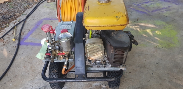 ปั้มฉีดยาพร้อมสาย 90 เมตร เทสแล้ว